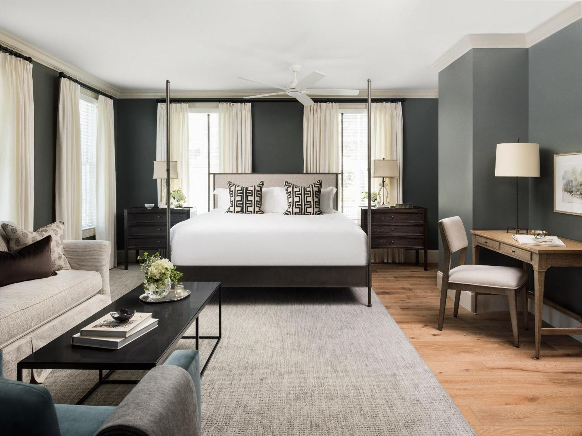 1313 West Luxury Boutique Hotel แอนแนโพลิส ภายนอก รูปภาพ