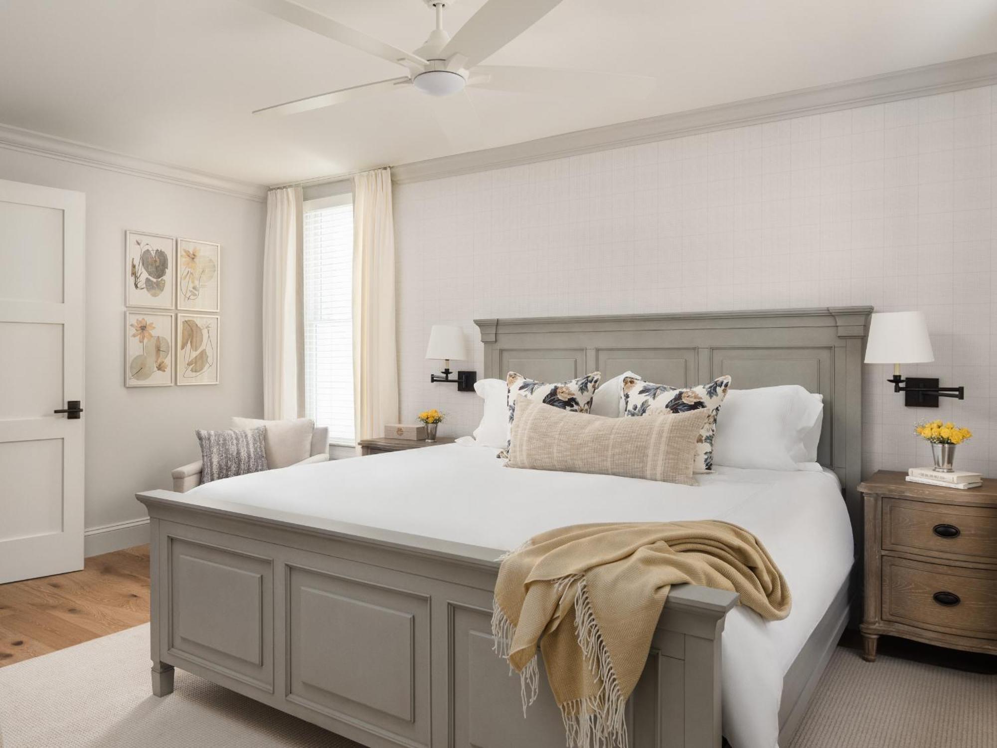 1313 West Luxury Boutique Hotel แอนแนโพลิส ภายนอก รูปภาพ